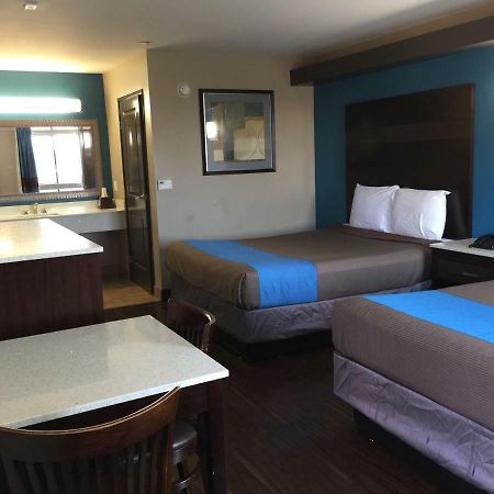 Crystal Palace Inn Maywood Εξωτερικό φωτογραφία